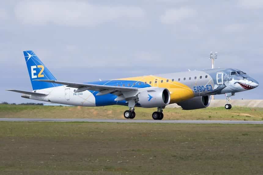 エンブラエル ブラジル E190-E2