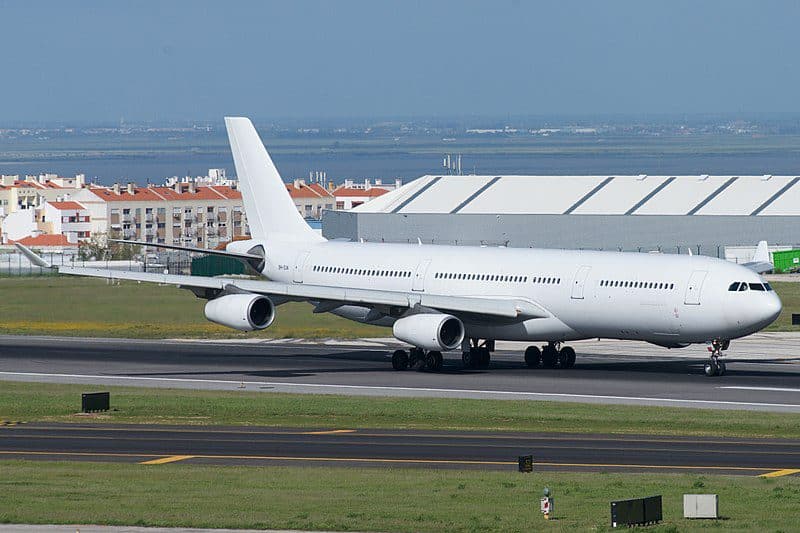 Airbus A340 Hi Fly