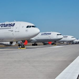 Lufthansa Airbus A340