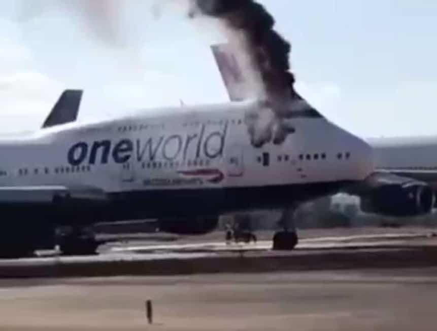 Boeing 747 British Airways fogo