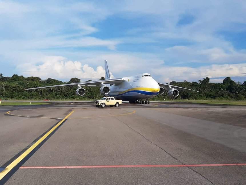 Antonov An-124 Aeroporto de Belém