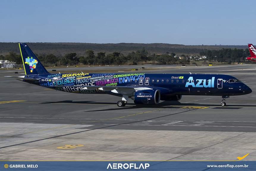 Azul anuncia novos voos para Montevidéu e Punta del Este