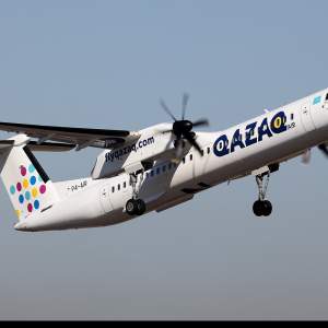 Dash 8 Qazaq Air Bombardier