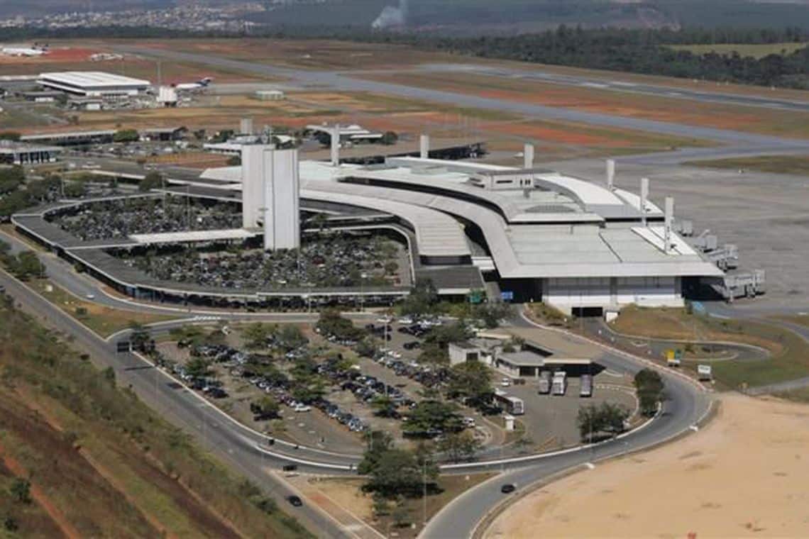 Aeroporto de Confins movimentação passageiros
