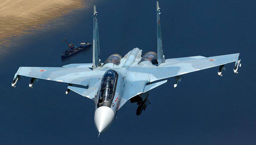Caça Sukhoi Su-30SM Flanker das Forças Aeroespaciais da Rússia