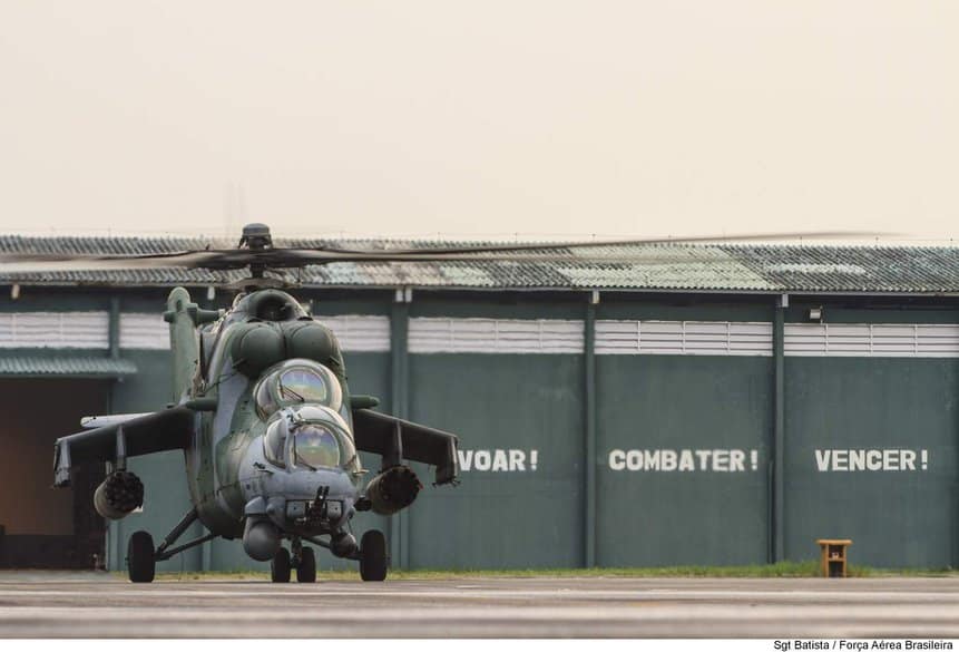 AH-2 Sabre FAB Helicóptero Mil Mi-35