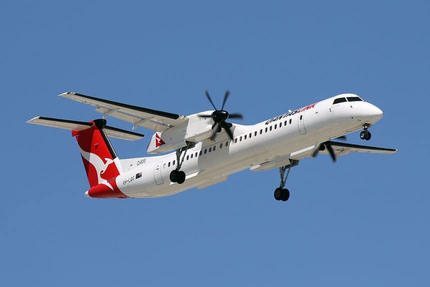 Qantas Dash 8 Sidney