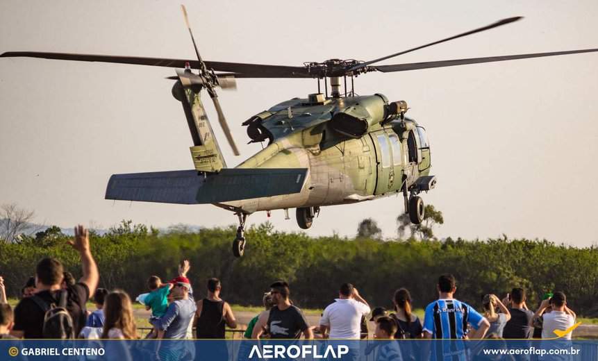 Helicóptero H-60L Black Hawk FAB Manaus Portões Abertos Domingo Aéreo