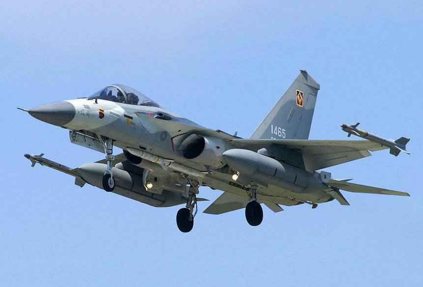 Taiwanese Air Force F-CK-1 fighter, armed with Sky Sword I and II missiles.
