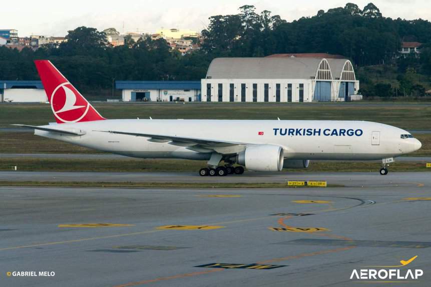 Boeing 777F Turkish Guarulhos São Paulo