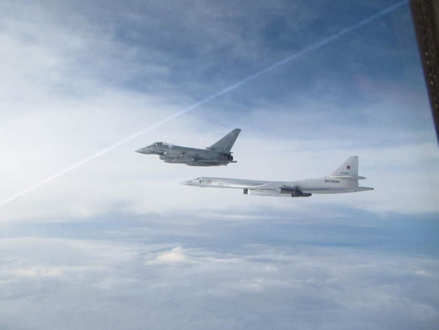 Eurofighter Typhoon RAF Tu-160 Blackjack Rússia interceptação OTAN