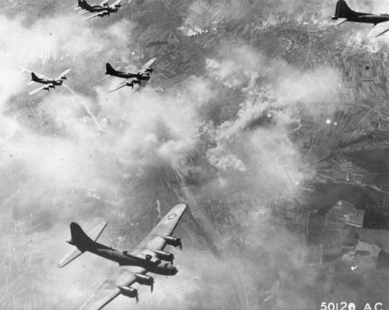 B-17F Alemanha Segunda Guerra Mundial