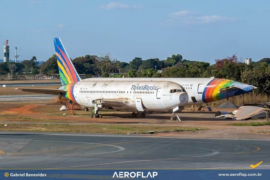 Transbrasil Aeroporto de Brasília aeronaves Boeing 767-200 empresa falida