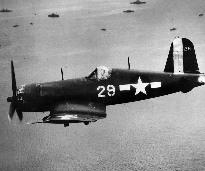 F4U-1D Okinawa Segunda Guerra