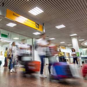 Aeroporto de Teresina ABEAR Receita Federal Passageiros google voos ANAC
