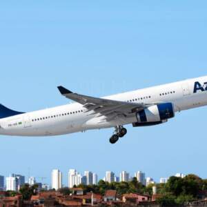 Airbus A330-200 Azul FAB