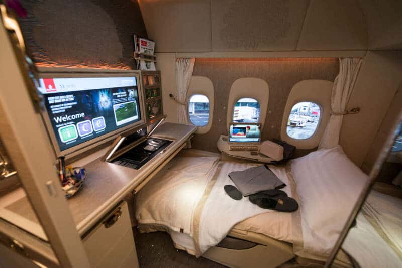 Emirates Primeira Classe Boeing 777
