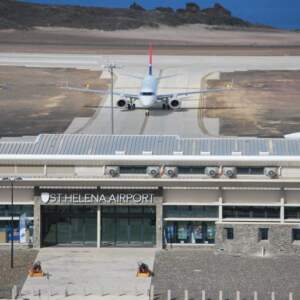 Embraer aeroporto Ilha Santa Helena