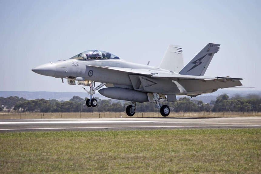 F/A-18F Super Hornet da Força Aérea Real Australiana. Foto: Bidgee (CC BY-SA 3.0 AU)
