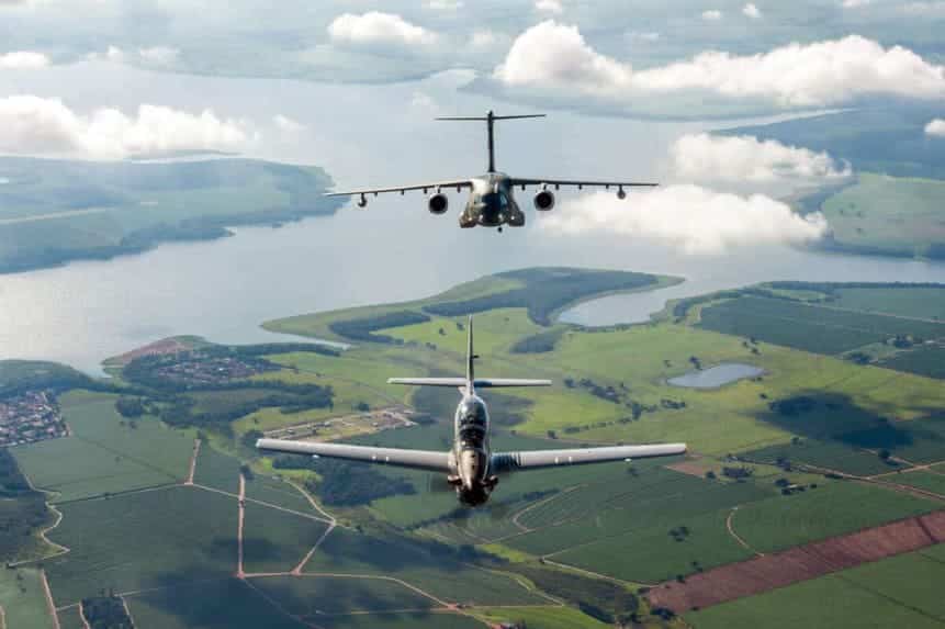 エンブラエル KC-390 および A-29 防衛およびセキュリティ IDEX