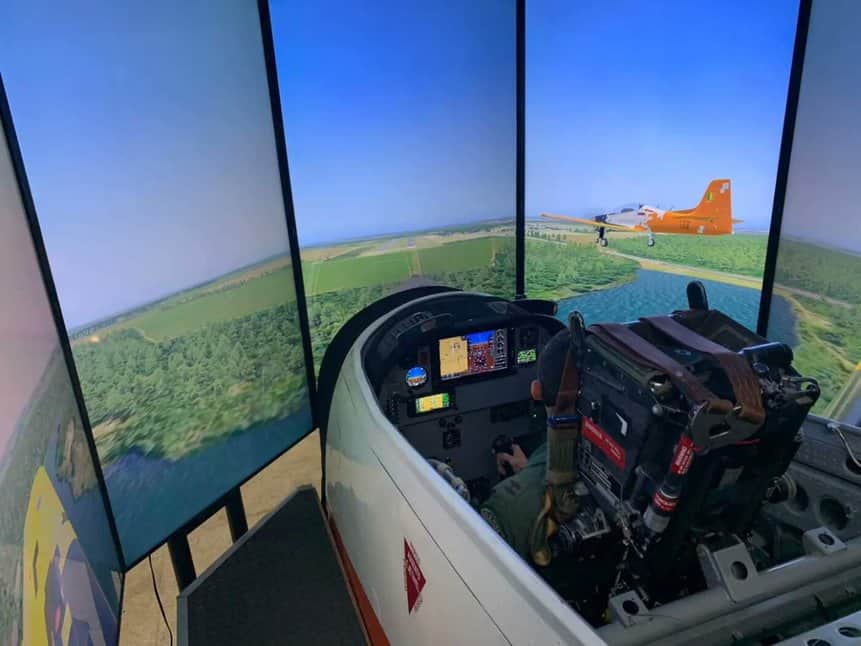 Simulador de voo T-4000 T-27M Tucano AFA FAB