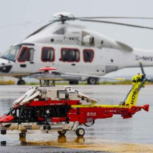 Lego H175 brinquedo helicóptero Airbus