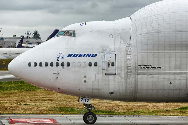 Boeing 747 Dreamlifter 787 Dreamliner peças cargueiro