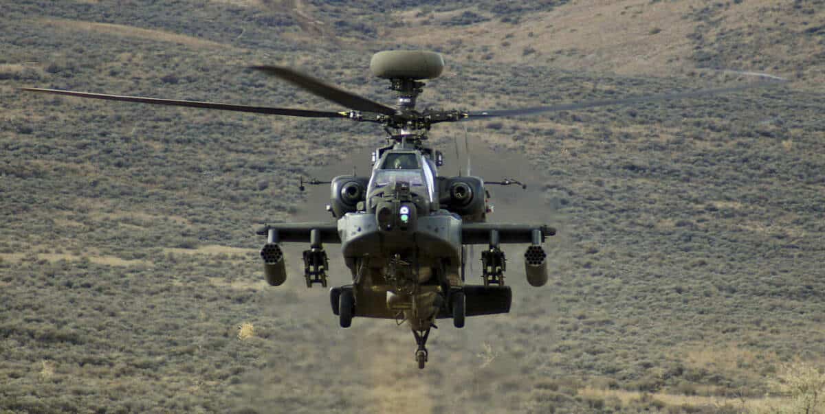AH-64 Apache Guardian EUA Boeing Helicóptero de ataque
