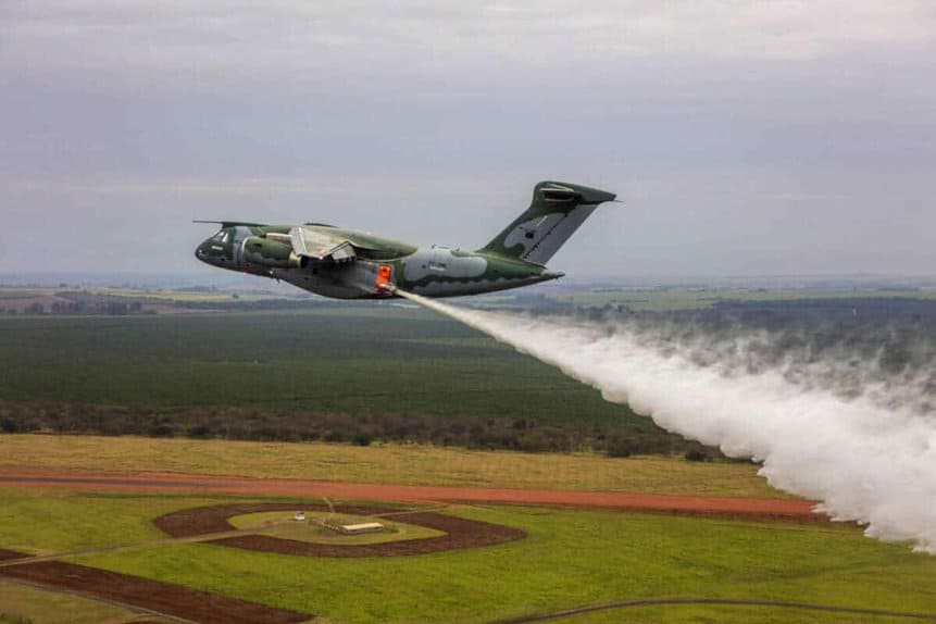 Embraer KC-390 C-390 Fire