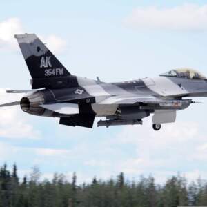 F-16 aggressor pintura russa
