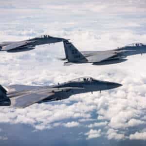 Caças F-15 Eagle da Base Aérea de Kadena - USAF Japão