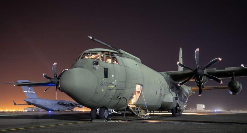 Lockheed Martin C-130J Super Hércules RAF Reino Unido Inglaterra