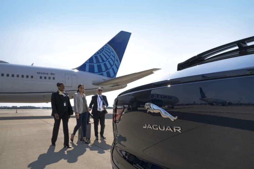 United Airlines Jaguar carro elétrico serviço aeroporto EUA