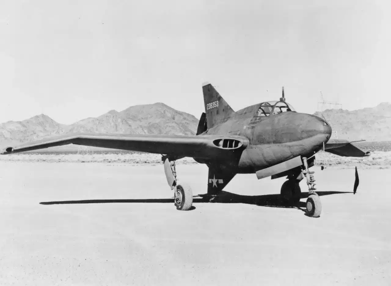 Nprthrop XP-56 Black Bullet, protótipo da Segunda Guerra Mundial. 
