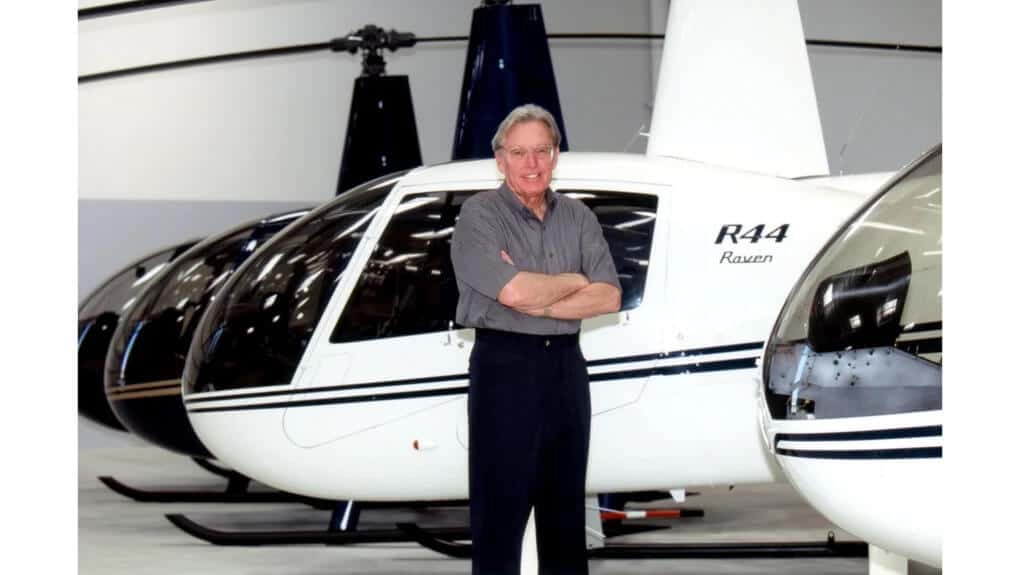 Helicópteros Frank Robinson R44