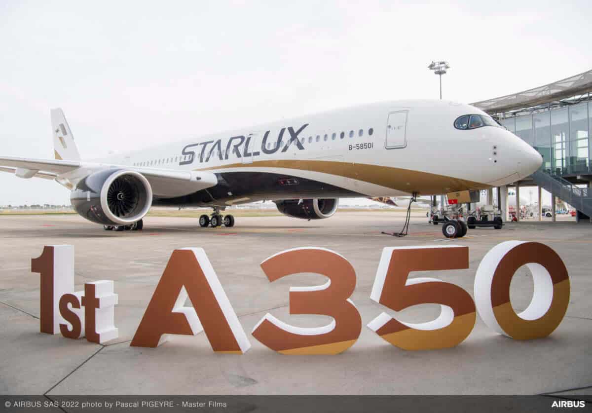 Airbus A350 STARLUX Quatro classes