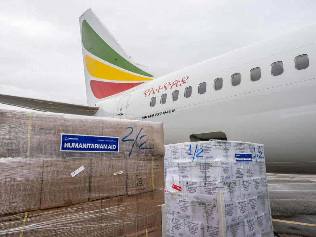 Boeing 737 MAX ajuda humanitária voo aeronaves jatos