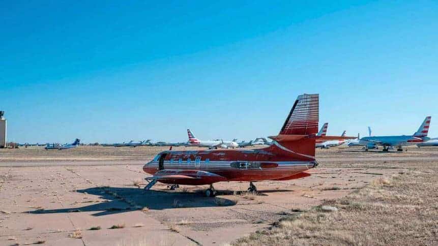 Les avions ont été abandonnés à Roswell depuis les années 1990.