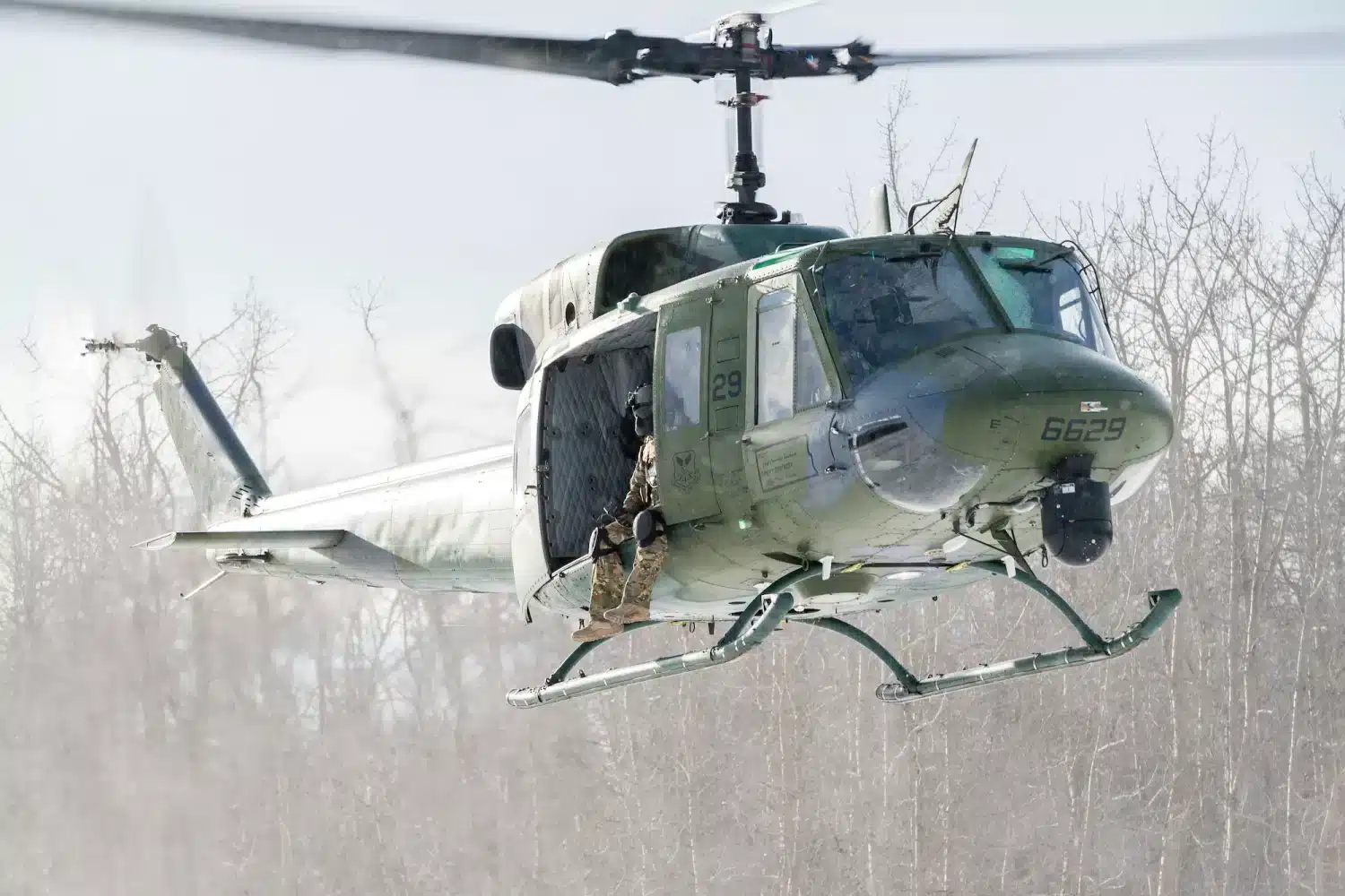 UH-1N Huey, empregado na segurança dos silos e bases de ICBM, será substituído pelo MH-139. Foto: USAF.