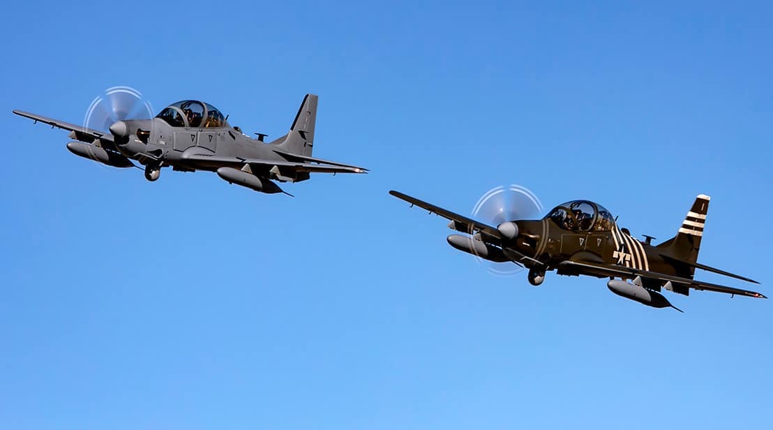 Força Aérea Americana quer se desfazer de seus três A-29 Super Tucano, conforme proposta orçamentária apresentada em março. Foto: Sierra Nevada Corporation.