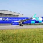 Airbus A321 JetBlue nova pintura KLM aeroporto Amsterdã voos restrições governo holandês