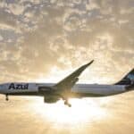 Azul 雇用年轻学徒航班 累西腓 奥兰多 佛罗里达州 SITA 空客 A330neo 保真