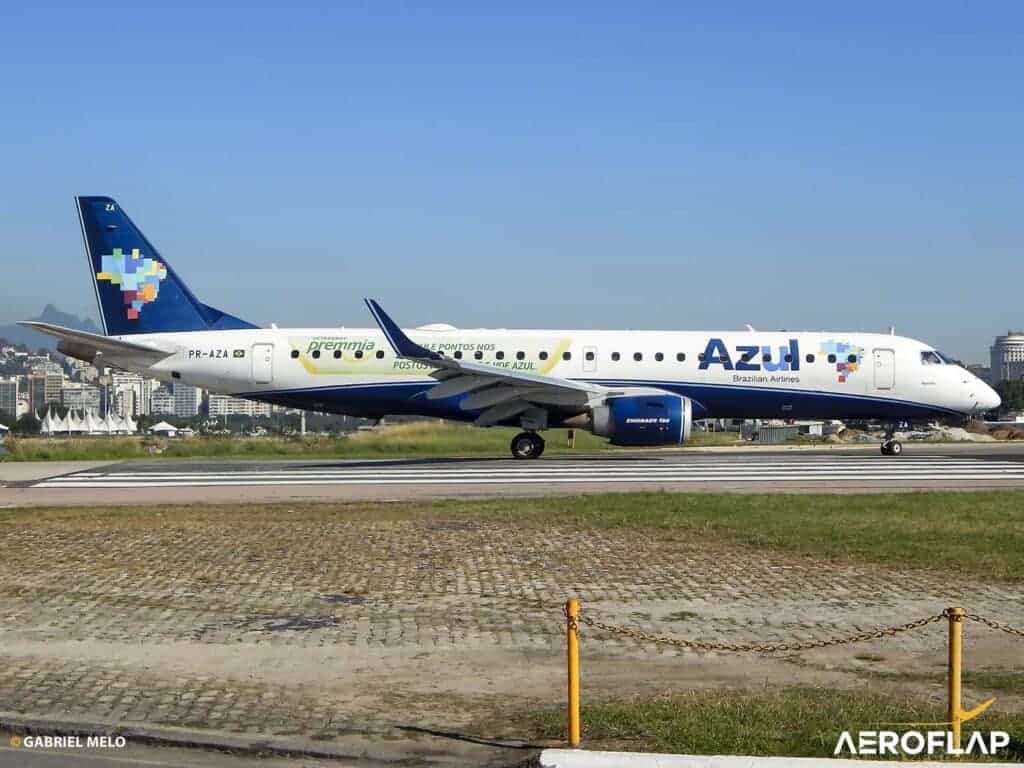 Embraer 190 Azul PR-AZA