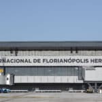 フロリアノポリス空港はブエノスアイレス経由アルゼンチン行きの便を10便運航する