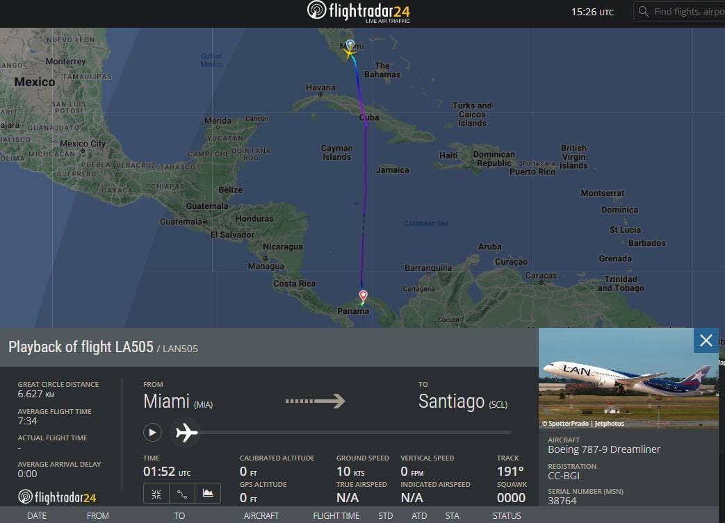 Piloto LATAM não resiste após passar mal durante voo entre Miami e Santiago