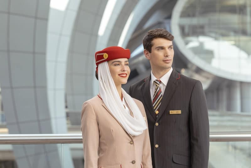 Tripulantes de cabine Emirates 20 mil colaboradores