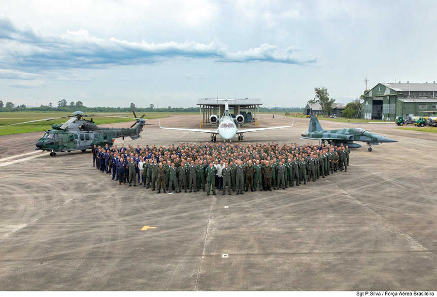 Guerra simulada no Rio Grande do Sul reúne mais de 1200 militares do Exército, Marinha e Força Aérea. Foto: Sgt P. Silva/FAB.