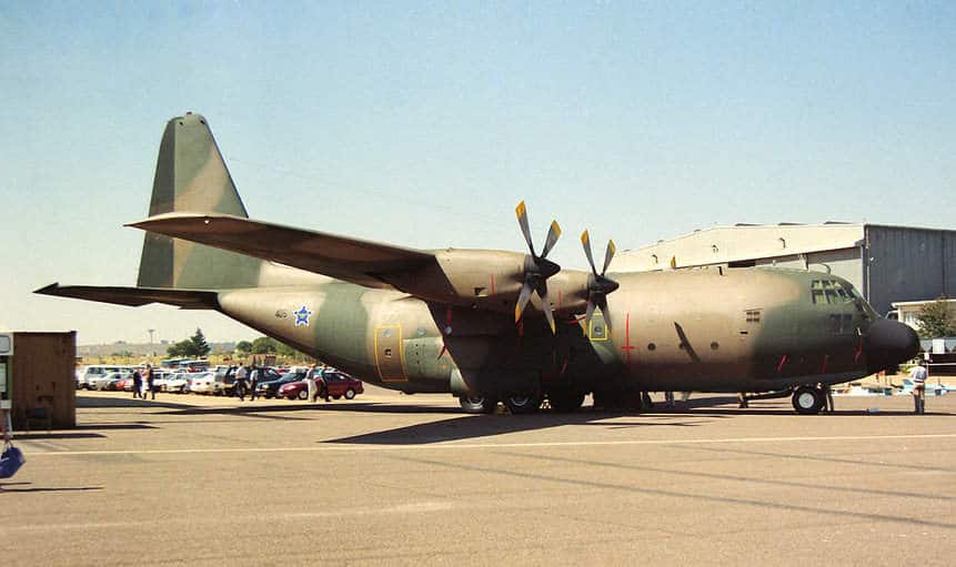 C-130B Hércules da Força Aérea da África do Sul. Foto: Bob Adams.