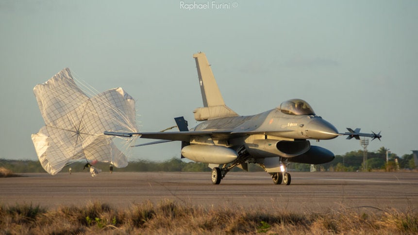 F-16 da Força Aérea do Chile (FACh) durante a CRUZEX 2018. Foto: Raphael Furini.
