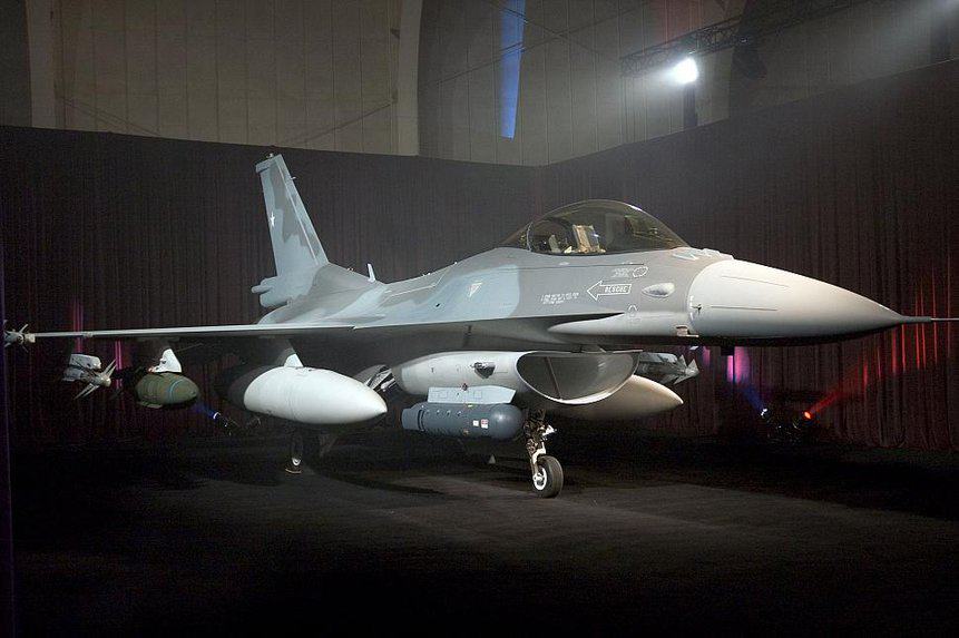 F-16C Bloque 50 de Chile. Foto: Lockheed Martin.